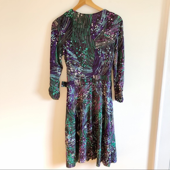 Cache wrap dress with gold C buckle - Picture 6 of 6